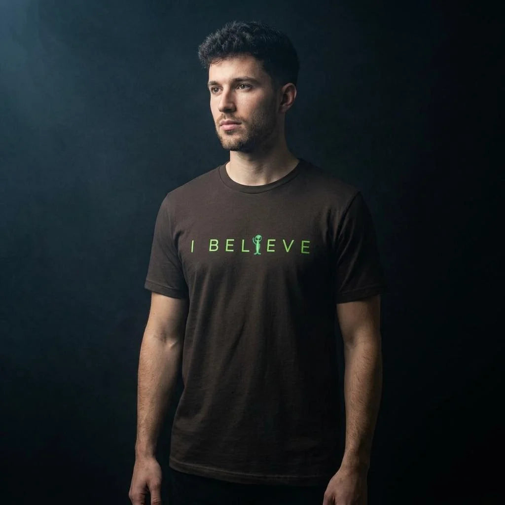 I Believe Minimalist Alien T-Shirt