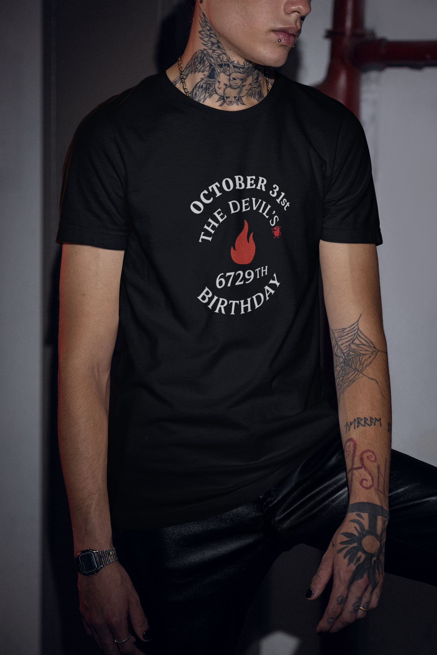 Funny Devil's Birthday Tee: Halloween October 31st Unisex Shirt