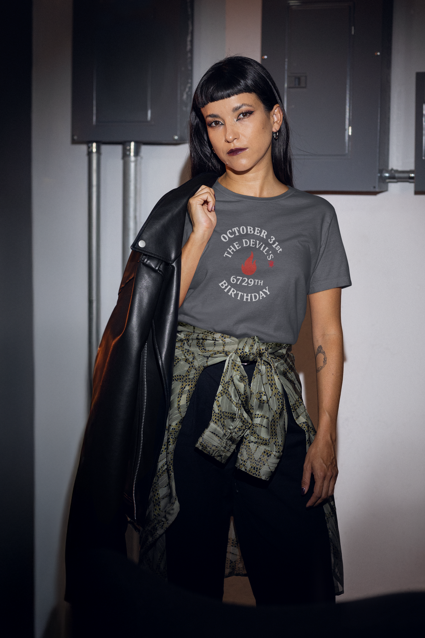 Funny Devil's Birthday Tee: Halloween October 31st Unisex Shirt