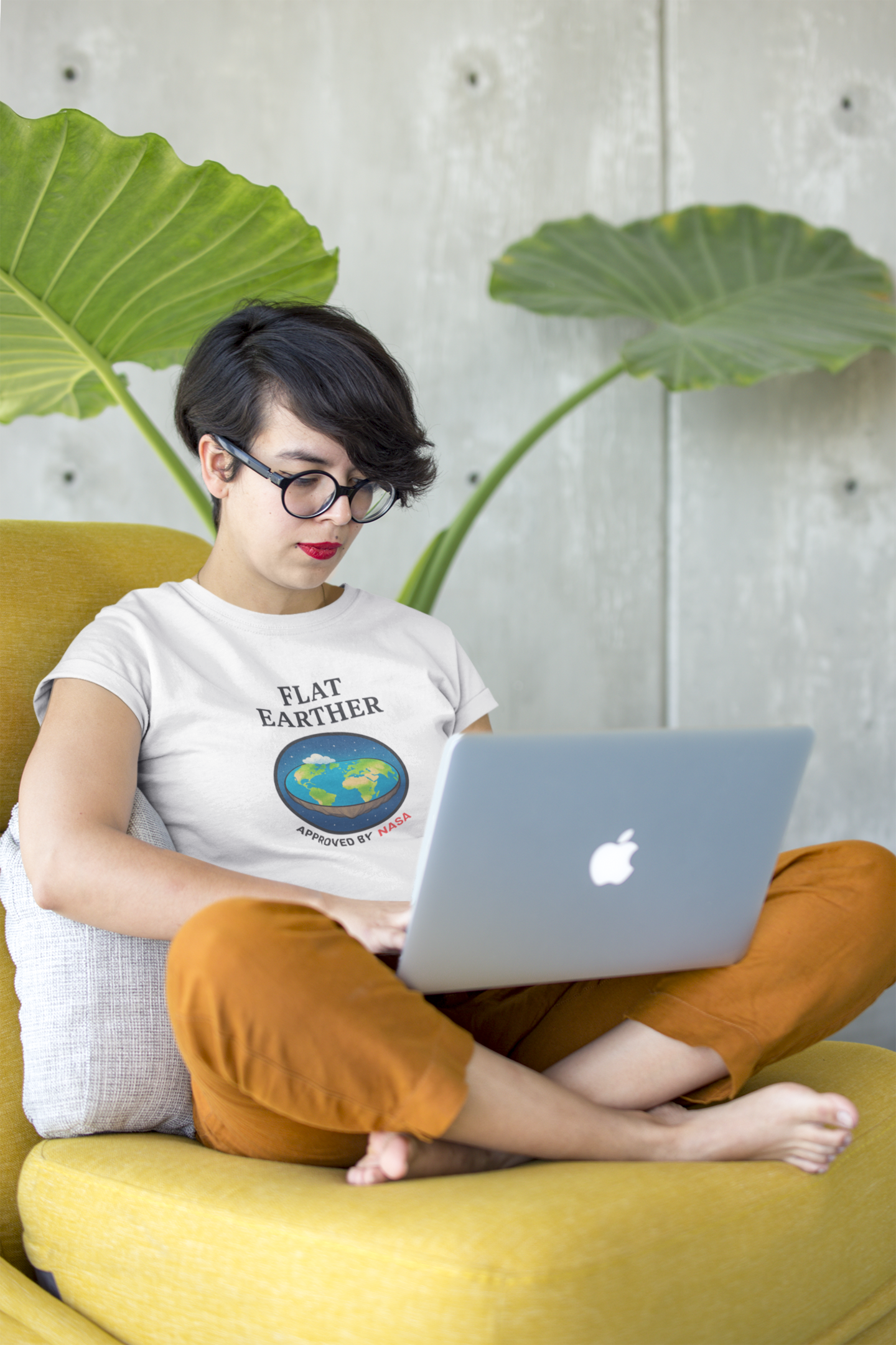 Flat Earther T-Shirt | Funny Conspiracy Theory Tee, Unisex Humorous Gift